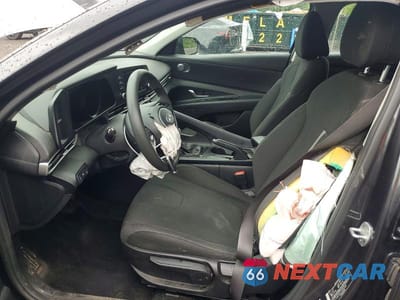 Zdjęcie 7 z 13 samochodu: 2022 HYUNDAI ELANTRA SEL VIN:5NPLM4AG1NH071495 - miniatura