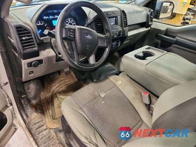 Zdjęcie 8 z 12 samochodu: 2016 FORD F150 VIN:1FTMF1E85GFA80827 - miniatura