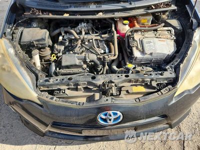 Zdjęcie 12 z 14 samochodu: 2012 TOYOTA PRIUS C TWO VIN:JTDKDTB3XC1008868 - miniatura