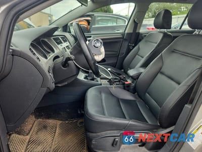Zdjęcie 7 z 12 samochodu: 2015 VOLKSWAGEN GOLF SPORTWAGEN S VIN:3VWA17AU5FM509631 - miniatura