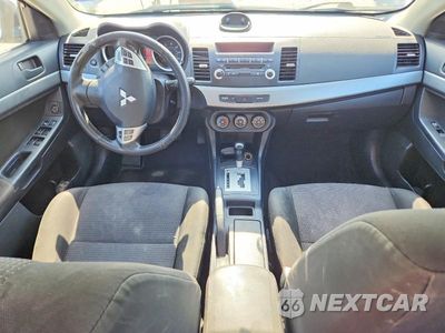 Zdjęcie 8 z 13 samochodu: 2011 MITSUBISHI LANCER ES/ES SPORT VIN:JA32U2FU5BU030091 - miniatura