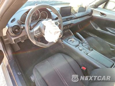 Zdjęcie 8 z 12 samochodu: 2018 MAZDA MX-5 MIATA CLUB VIN:JM1NDAL74J0204326 - miniatura