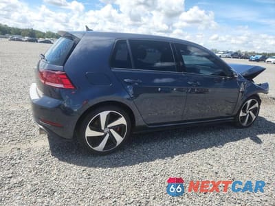 Trzecie zdjęcie samochodu z tyłu: 2018 VOLKSWAGEN GTI S/SE VIN:3VW447AU6JM251729 - miniatura
