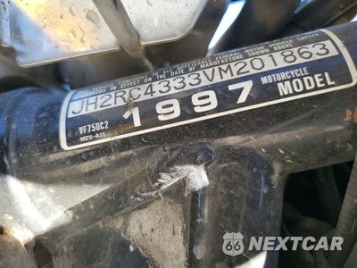 Zdjęcie 9 z 9 samochodu: 1997 HONDA VF750 C2 VIN:JH2RC4333VM201863 - miniatura