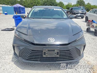 Piąte zdjęcie samochodu w środku: 2025 TOYOTA CAMRY LE VIN:4T1DBADK6SU009306 - miniatura
