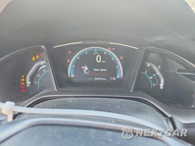Zdjęcie 9 z 12 samochodu: 2021 HONDA CIVIC EX VIN:SHHFK7H63MU210197 - miniatura