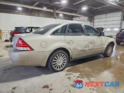 Trzecie zdjęcie samochodu z tyłu: 2006 MERCURY MONTEGO PREMIER VIN:1MEFM421X6G606299 - miniatura