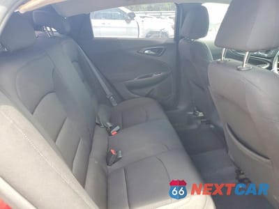 Zdjęcie 10 z 13 samochodu: 2020 CHEVROLET MALIBU RS VIN:1G1ZG5ST1LF046759 - miniatura