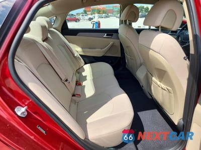 Zdjęcie 10 z 12 samochodu: 2016 HYUNDAI SONATA SE VIN:5NPE24AF0GH354060 - miniatura