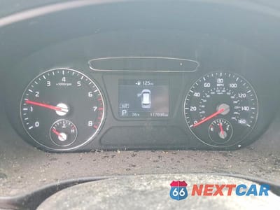 Zdjęcie 9 z 13 samochodu: 2020 KIA SORENTO LX VIN:5XYPGDA31LG652456 - miniatura