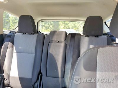 Zdjęcie 10 z 14 samochodu: 2018 FORD ESCAPE SE VIN:1FMCU9GD6JUB76085 - miniatura