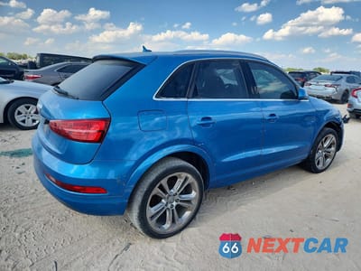 Trzecie zdjęcie samochodu z tyłu: 2016 AUDI Q3 PREMIUM PLUS VIN:WA1BFCFS6GR008962 - miniatura