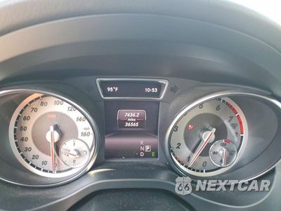 Zdjęcie 9 z 13 samochodu: 2015 MERCEDES-BENZ GLA 250 VIN:WDCTG4EB0FJ134434 - miniatura