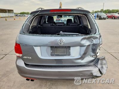 Zdjęcie 6 z 12 samochodu: 2010 VOLKSWAGEN JETTA SE VIN:3VWPZ7AJ8AM689821 - miniatura