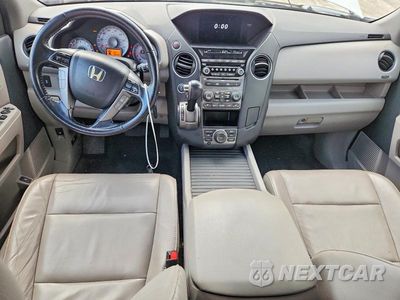 Zdjęcie 8 z 13 samochodu: 2012 HONDA PILOT TOURING VIN:5FNYF4H90CB079722 - miniatura