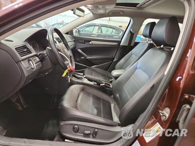 Zdjęcie 7 z 12 samochodu: 2014 VOLKSWAGEN PASSAT SE VIN:1VWBN7A37EC015190 - miniatura