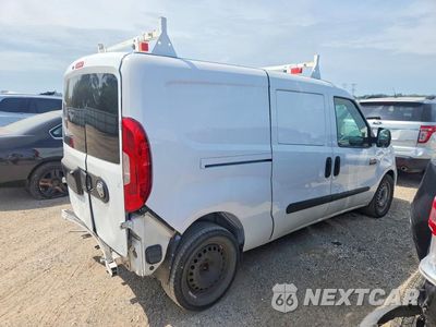Trzecie zdjęcie samochodu z tyłu: 2016 RAM PROMASTER CITY VIN:ZFBERFAT0G6B69021 - miniatura