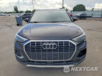 Piąte zdjęcie samochodu w środku: 2019 AUDI Q3 PREMIUM VIN:WA1AECF33K1077137 - miniatura