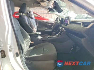 Zdjęcie 7 z 14 samochodu: 2025 TOYOTA RAV4 HYBRID XLE VIN:4T3RWRFV7SU169623 - miniatura