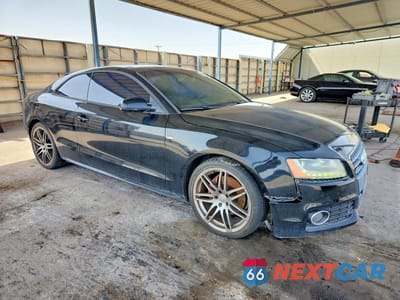 Czwarte zdjęcie samochodu z boku: 2011 AUDI A5 PRESTIGE VIN:WAU4FAFR4BA021732 - miniatura