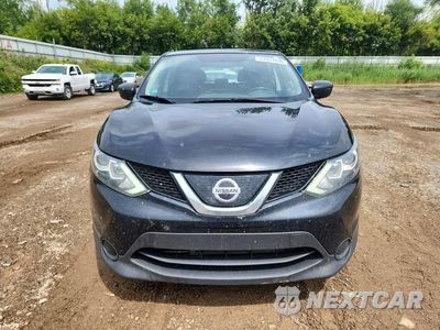 Piąte zdjęcie samochodu w środku: 2019 NISSAN ROGUE SPORT S VIN:JN1BJ1CR5KW338731 - miniatura