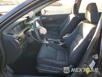 Zdjęcie 7 z 12 samochodu: 2016 HONDA ACCORD EX VIN:1HGCR2F75GA221618 - miniatura