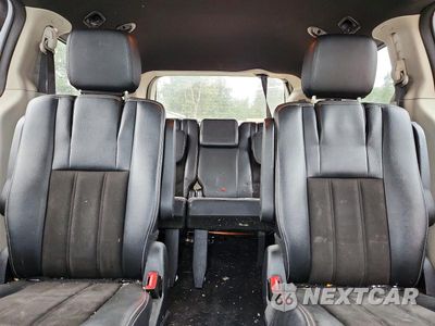 Zdjęcie 10 z 13 samochodu: 2020 DODGE GRAND CARAVAN SXT VIN:2C4RDGCG4LR174225 - miniatura
