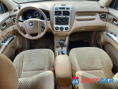 Zdjęcie 8 z 13 samochodu: 2006 KIA SPORTAGE LX VIN:KNDJE723567166178 - miniatura