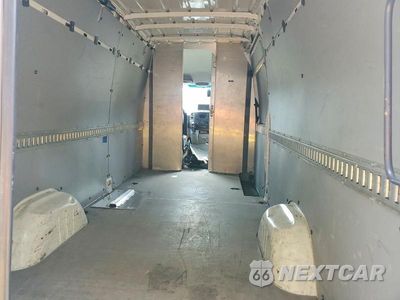 Zdjęcie 10 z 13 samochodu: 2014 FREIGHTLINER SPRINTER 2500 DELIVERY VAN VIN:WDYPE8DC2E5923341 - miniatura