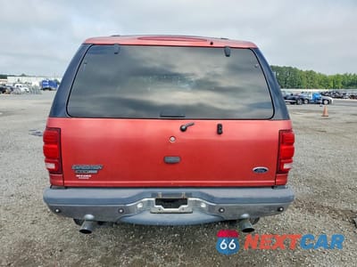 Zdjęcie 6 z 13 samochodu: 2002 FORD EXPEDITION XLT VIN:1FMEU16W32LA63778 - miniatura