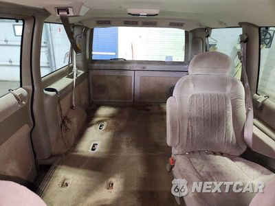 Zdjęcie 10 z 13 samochodu: 2002 CHEVROLET ASTRO VIN:1GNEL19X82B143943 - miniatura