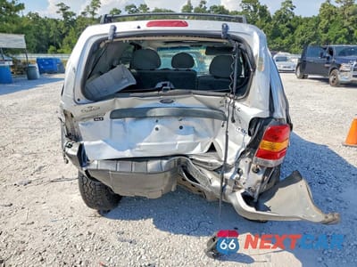 Zdjęcie 6 z 13 samochodu: 2006 FORD ESCAPE XLT VIN:1FMYU03116KC13902 - miniatura