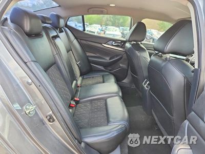 Zdjęcie 10 z 12 samochodu: 2017 NISSAN MAXIMA 3.5 SR VIN:1N4AA6AP6HC407532 - miniatura