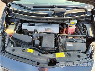 Zdjęcie 11 z 12 samochodu: 2013 TOYOTA PRIUS FIVE VIN:JTDKN3DUXD1628110 - miniatura