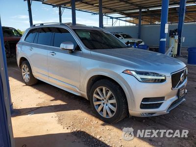 Czwarte zdjęcie samochodu z boku: 2018 VOLVO XC90 T5 VIN:YV4102CK5J1344154 - miniatura