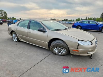 Czwarte zdjęcie samochodu z boku: 2003 CHRYSLER CONCORDE LIMITED VIN:2C3AD56G93H553728 - miniatura