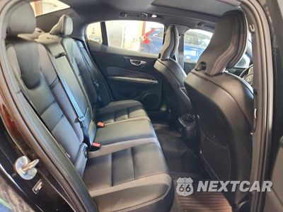 Zdjęcie 10 z 12 samochodu: 2024 VOLVO S60 PLUS VIN:7JRL12TH5RG294041 - miniatura