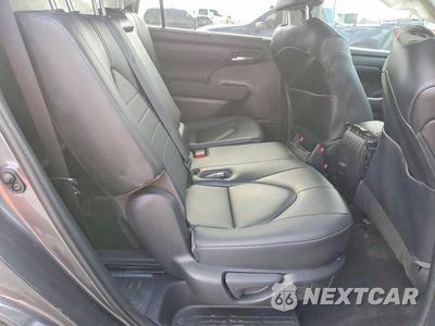 Zdjęcie 11 z 14 samochodu: 2023 TOYOTA HIGHLANDER XLE VIN:5TDKDRBH4PS027746 - miniatura