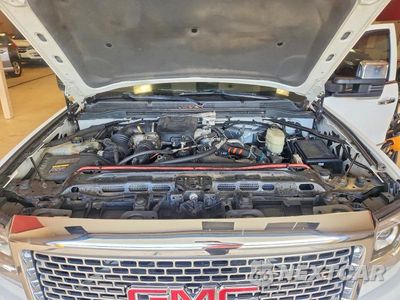 Zdjęcie 11 z 12 samochodu: 2015 GMC SIERRA K3500 DENALI VIN:1GT424E83FF525478 - miniatura