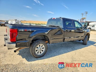 Trzecie zdjęcie samochodu z tyłu: 2022 FORD F350 SUPER DUTY VIN:1FT8W3B60NEF27812 - miniatura