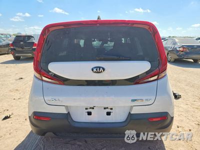 Zdjęcie 6 z 13 samochodu: 2021 KIA SOUL EX VIN:KNDJ33AU3M7144797 - miniatura