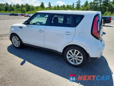 Drugie zdjęcie samochodu z przodu: 2019 KIA SOUL + VIN:KNDJP3A58K7698301 - miniatura
