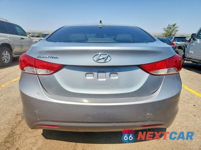 Zdjęcie 6 z 12 samochodu: 2011 HYUNDAI ELANTRA GLS VIN:KMHDH4AE4BU107796 - miniatura