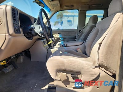 Zdjęcie 7 z 12 samochodu: 2001 CHEVROLET SILVERADO K2500 HEAVY DUTY VIN:1GCHK29101E319388 - miniatura