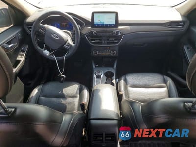 Zdjęcie 8 z 12 samochodu: 2020 FORD ESCAPE AWD 4C 4D SUV 2.0L TITANIUM VIN:1FMCU9J94LUB25014 - miniatura