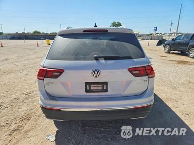 Zdjęcie 6 z 13 samochodu: 2018 VOLKSWAGEN TIGUAN SE VIN:3VV3B7AX8JM081082 - miniatura