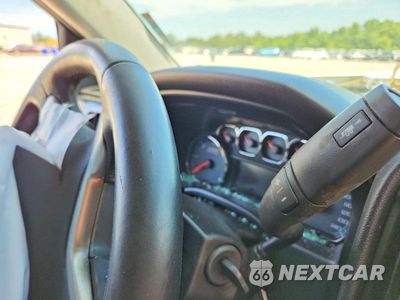 Zdjęcie 9 z 12 samochodu: 2017 CHEVROLET SILVERADO K1500 LT VIN:3GCUKREC3HG511311 - miniatura