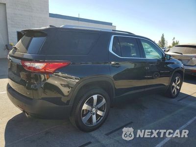 Trzecie zdjęcie samochodu z tyłu: 2018 CHEVROLET TRAVERSE LT VIN:1GNERHKW0JJ276807 - miniatura