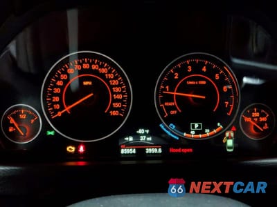 Zdjęcie 9 z 13 samochodu: 2016 BMW 328 XI SULEV VIN:WBA8E3G54GNT75892 - miniatura