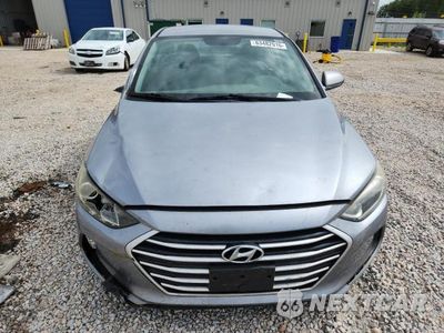 Piąte zdjęcie samochodu w środku: 2017 HYUNDAI ELANTRA SE VIN:5NPD84LFXHH128097 - miniatura